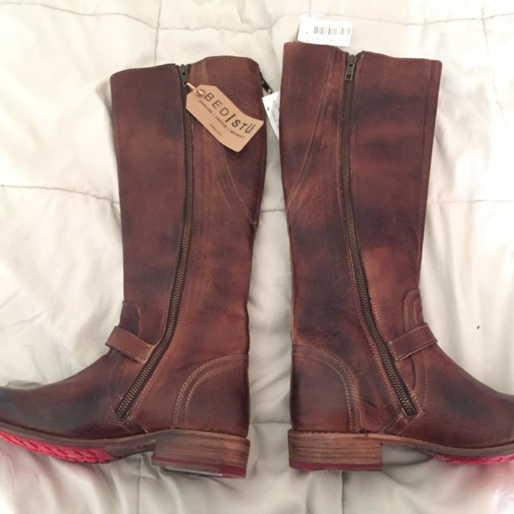 BedStu Glaye Wide Calf Size 8